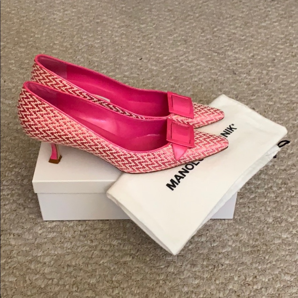 Manolo Blahnik Pink Ottono Heels Size 40